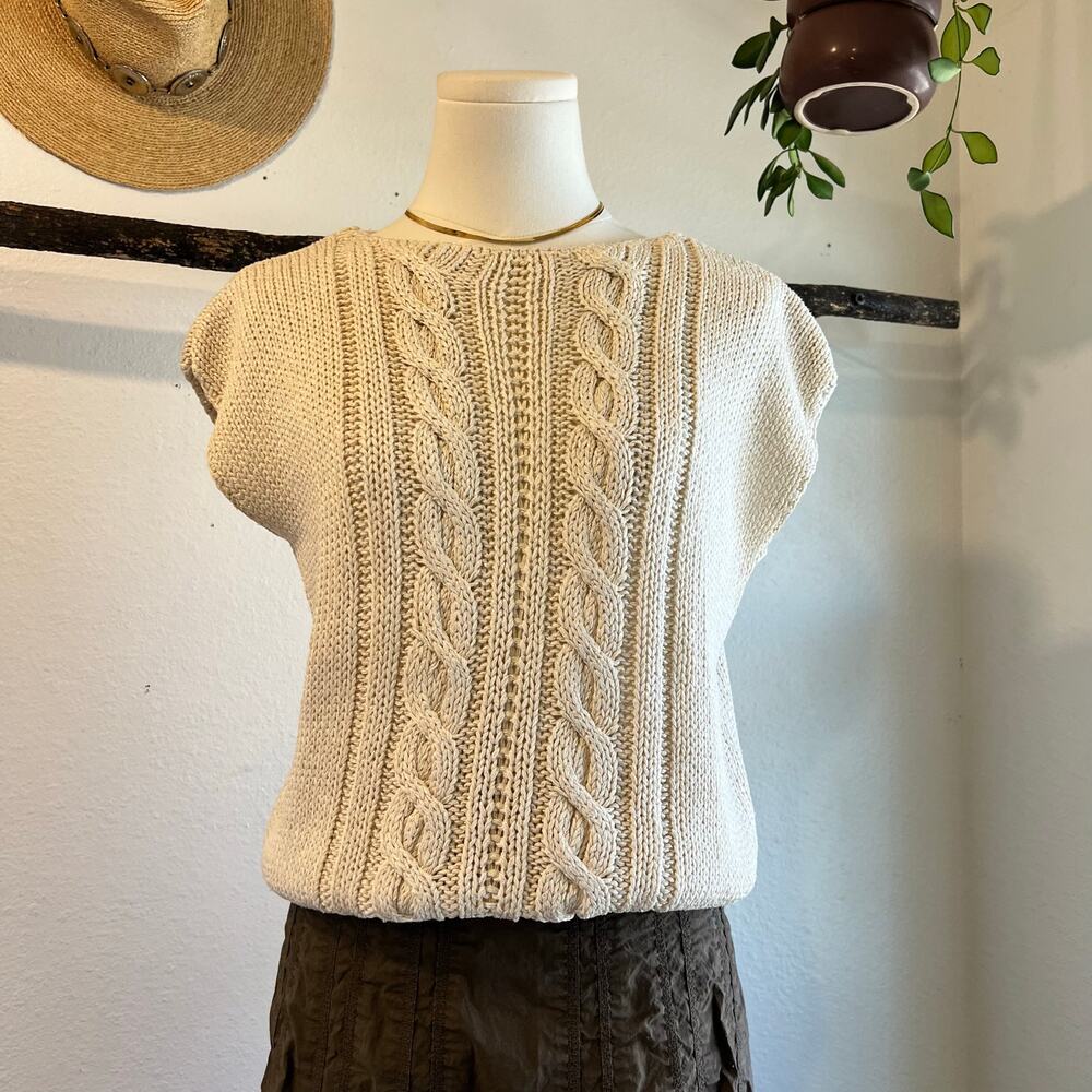Vintage 90s Cream Cable Knit Sleeveless Chunky Pullover Sweater Size Medium